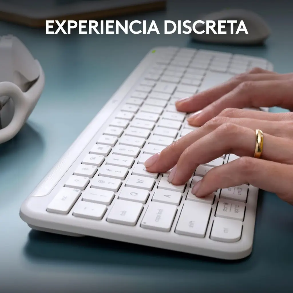 Teclado Logitech Signature Slim K950 Negro,Blanco 2.0 (10).webp